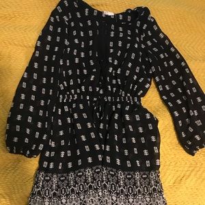 Black and white patterned dress
